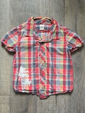 Old Navy Red Plaid Short-Sleeve Button-Down Shirt with Yellow & Gray Accents
